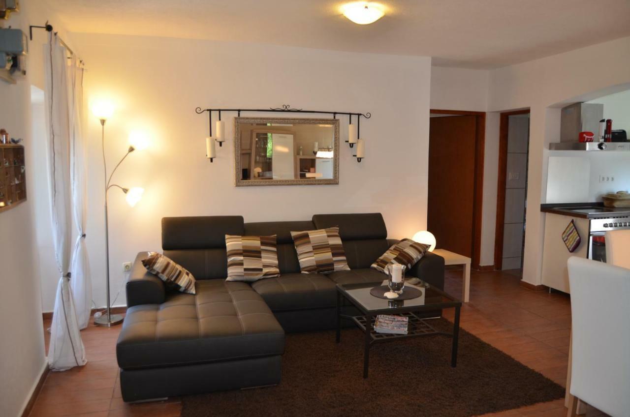 Polje Haus Knott别墅 外观 照片